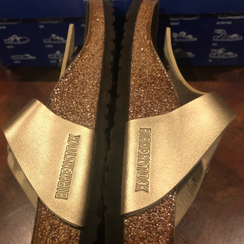 Birkenstock Gizeh gold 5 medium new - Picture 4 of 5